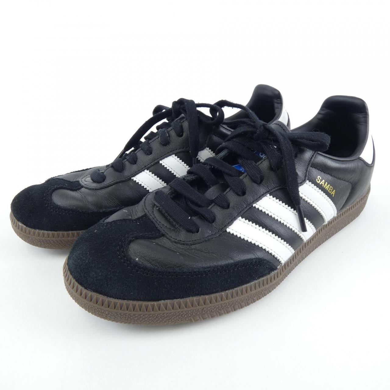 アディダス ADIDAS スニーカー