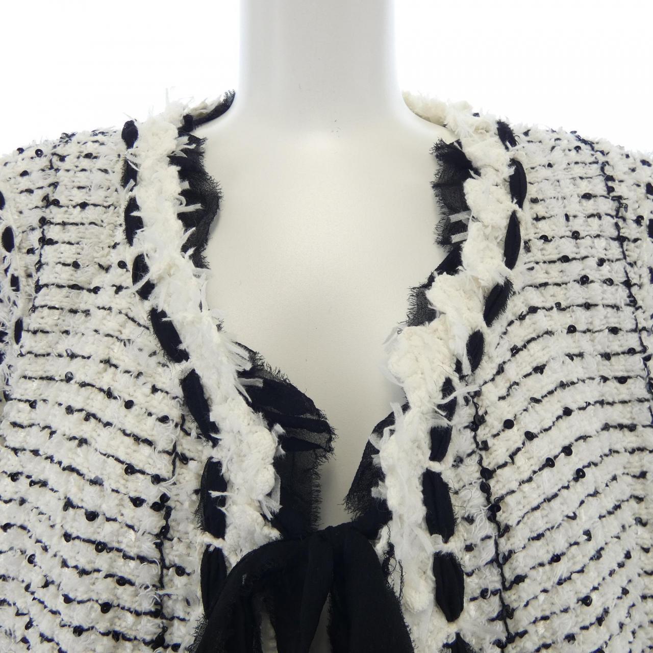 【ヴィンテージ】シャネル CHANEL P25414W03520 05P ノーカラージャケット