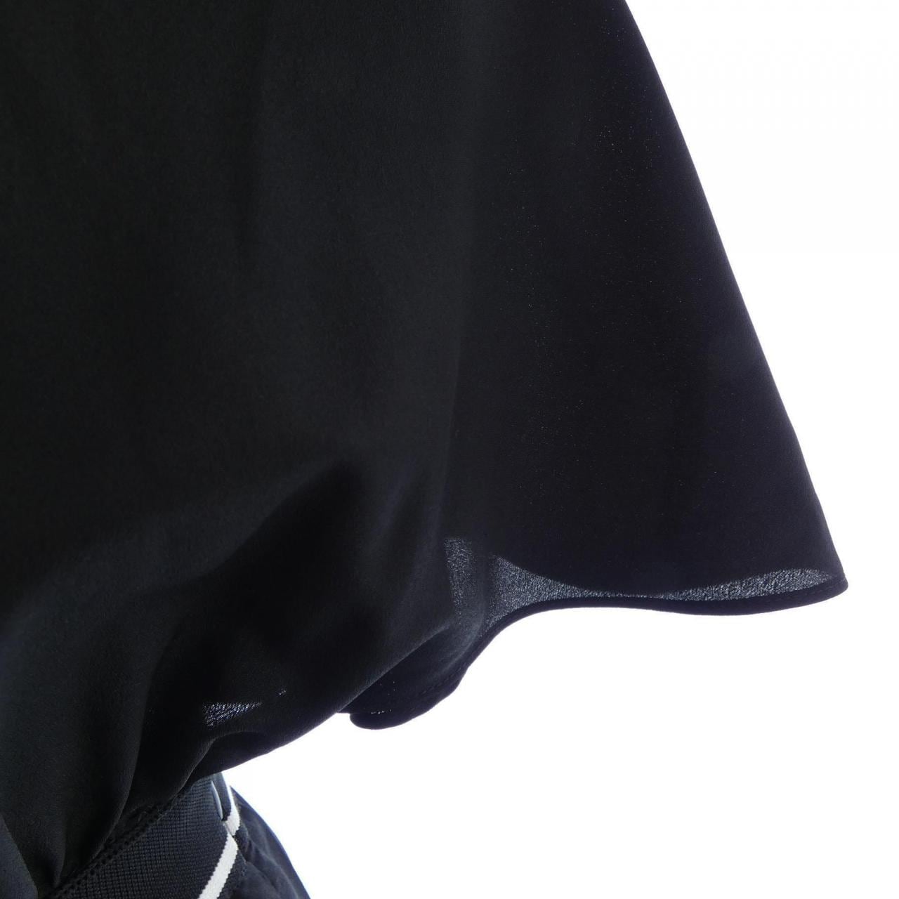 ミュウミュウ MIU MIU MIU MIU ロゴ DNA021 12W3 ワンピース