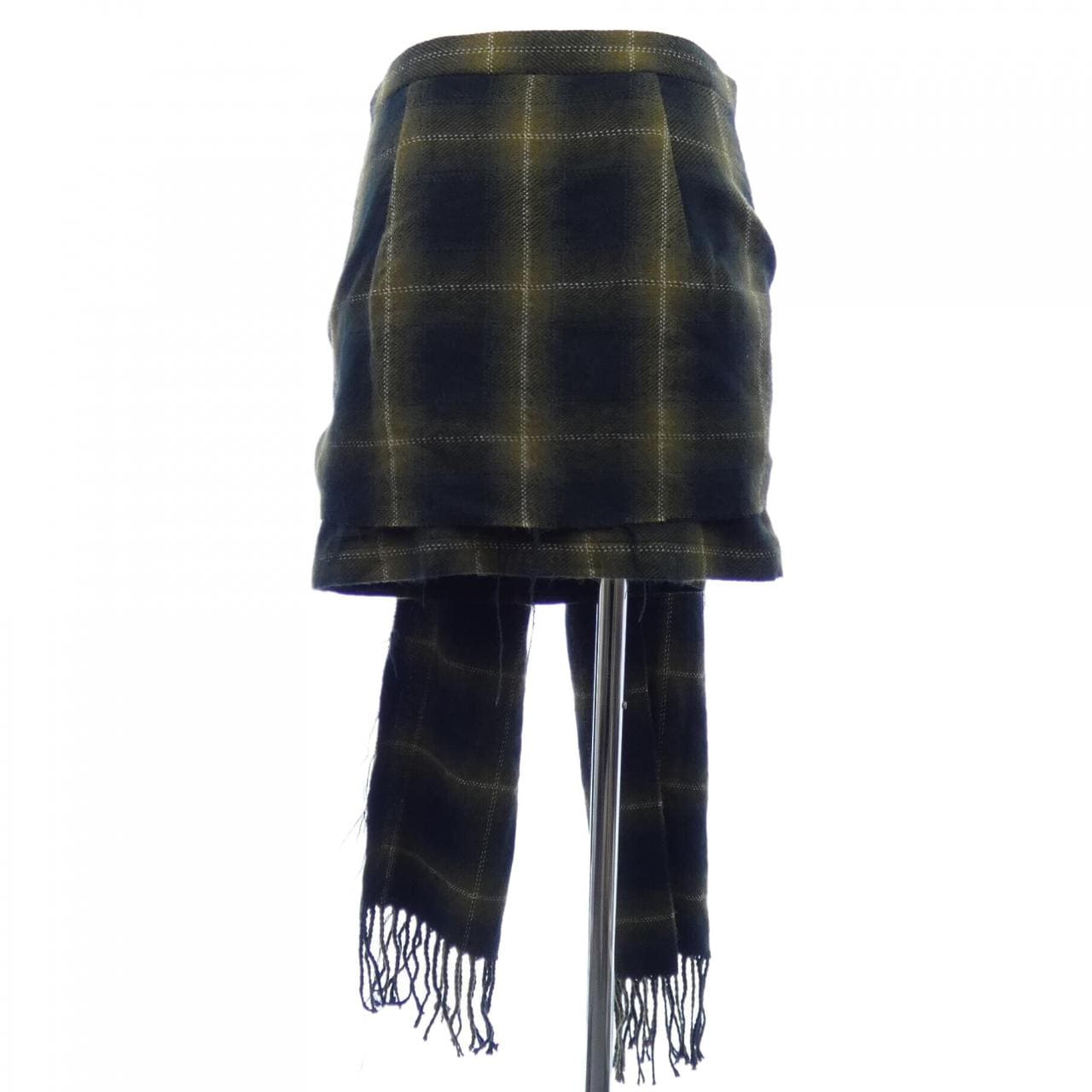 メゾンミハラヤスヒロ MAISON MIHARA YASUHI B15SK121 スカート