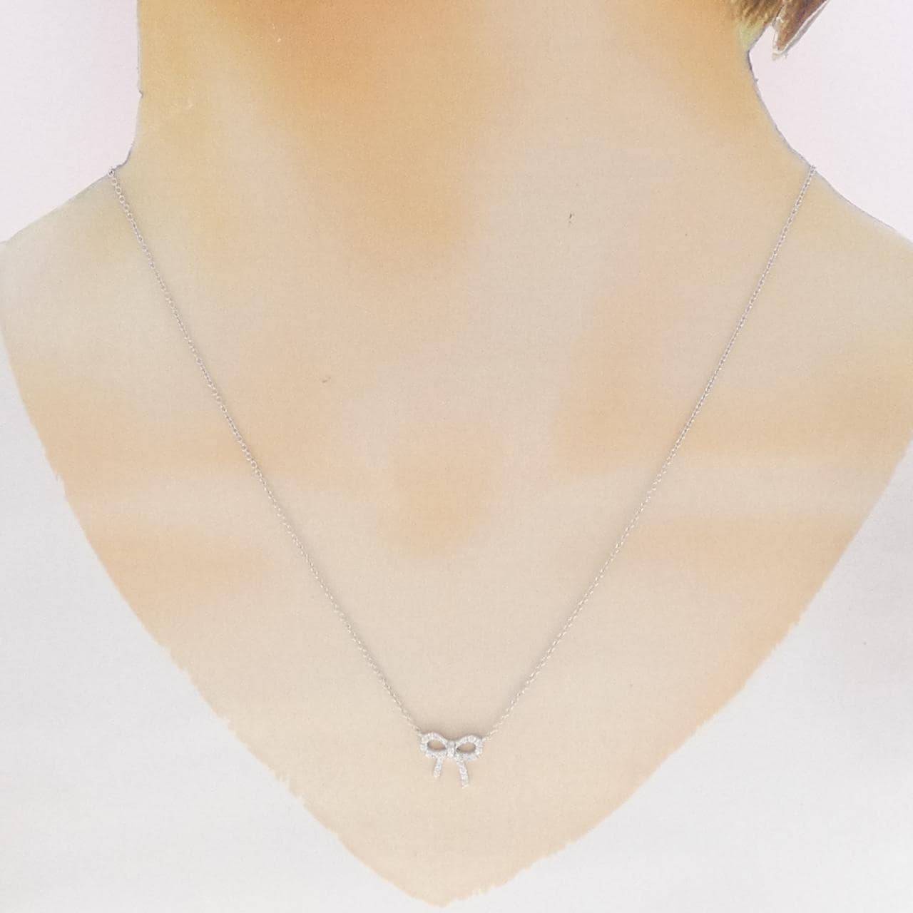 ティファニー メトロボウ ミニ ネックレス