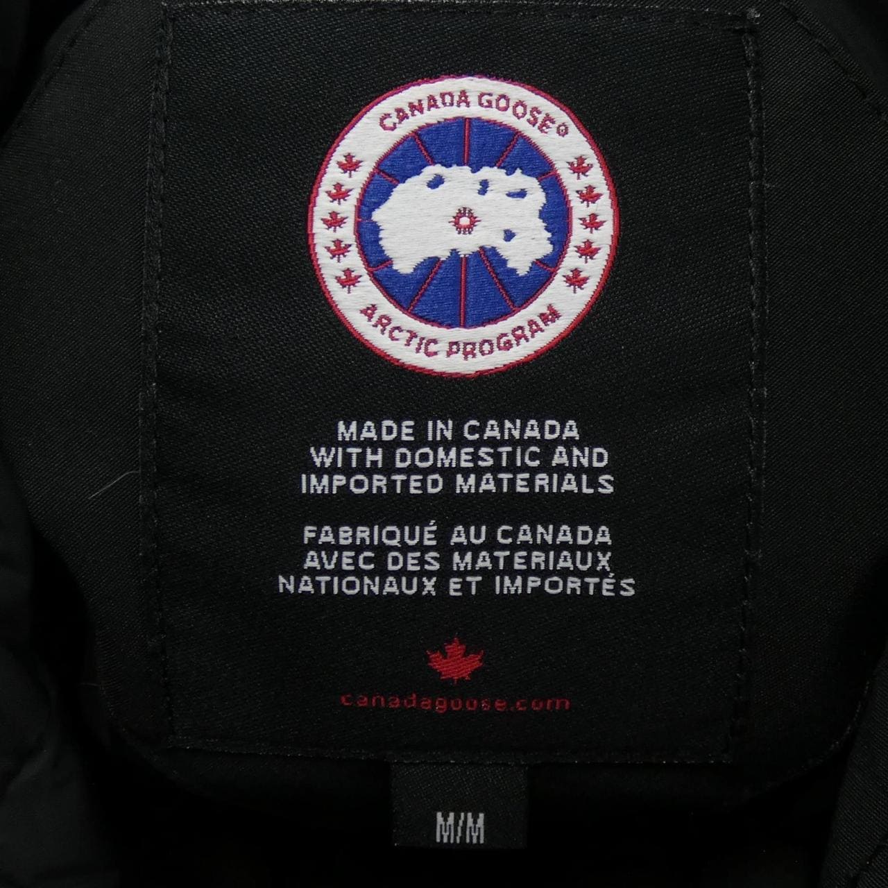 カナダグース CANADA GOOSE ダウンジャケット