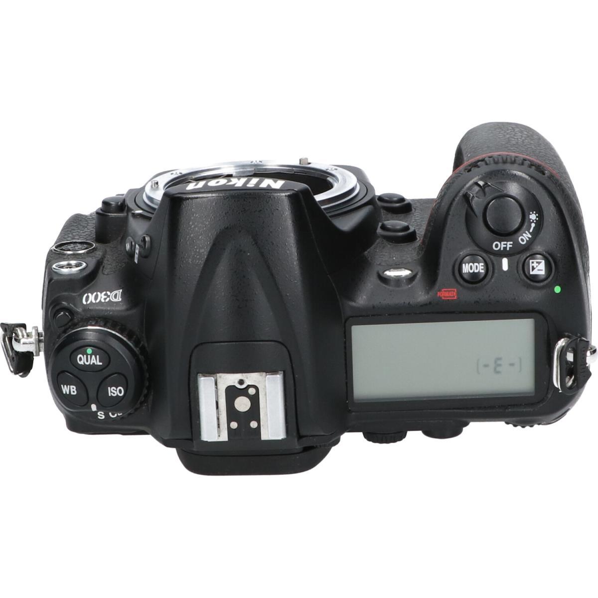 NIKON D300