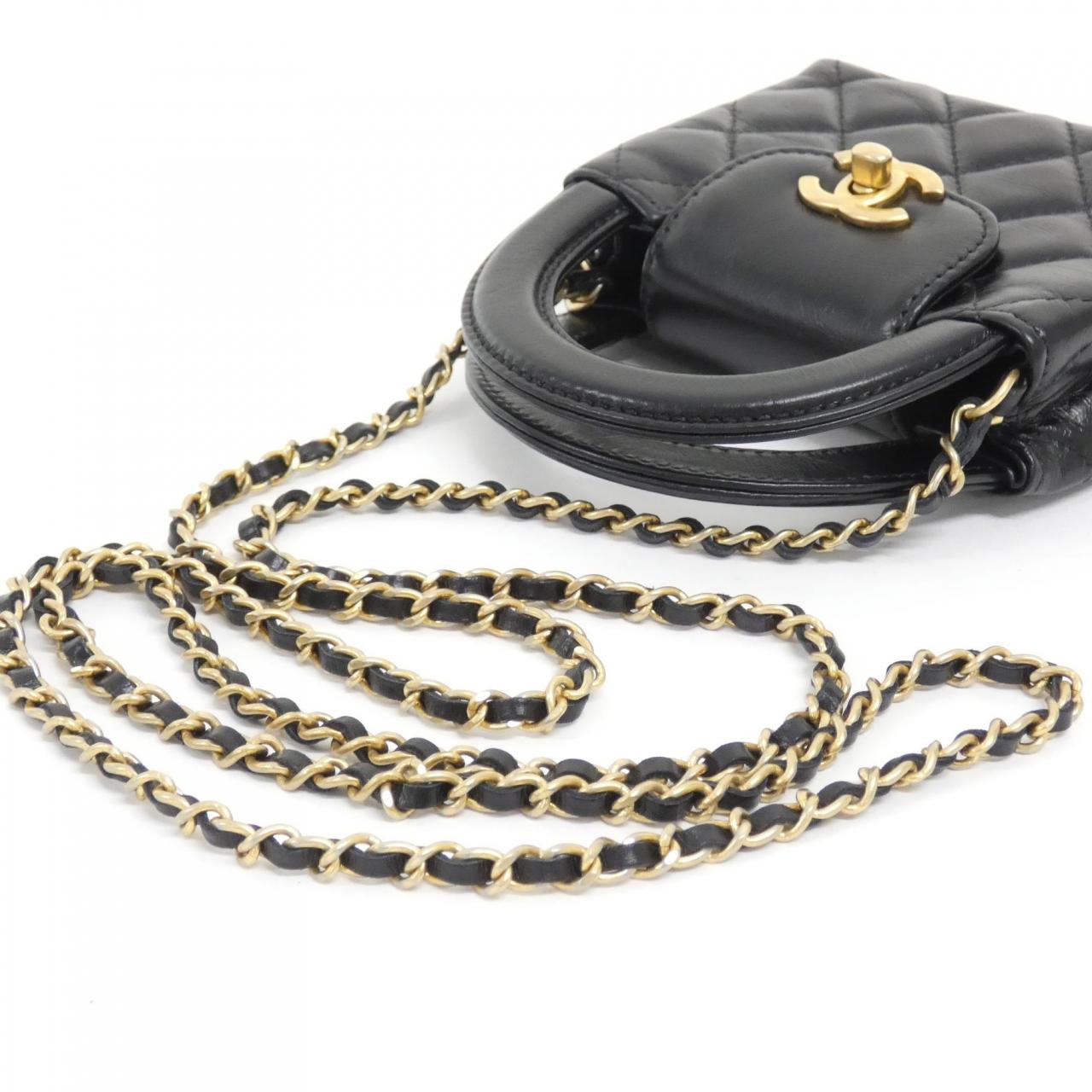 CHANEL AP3435 chain clutch