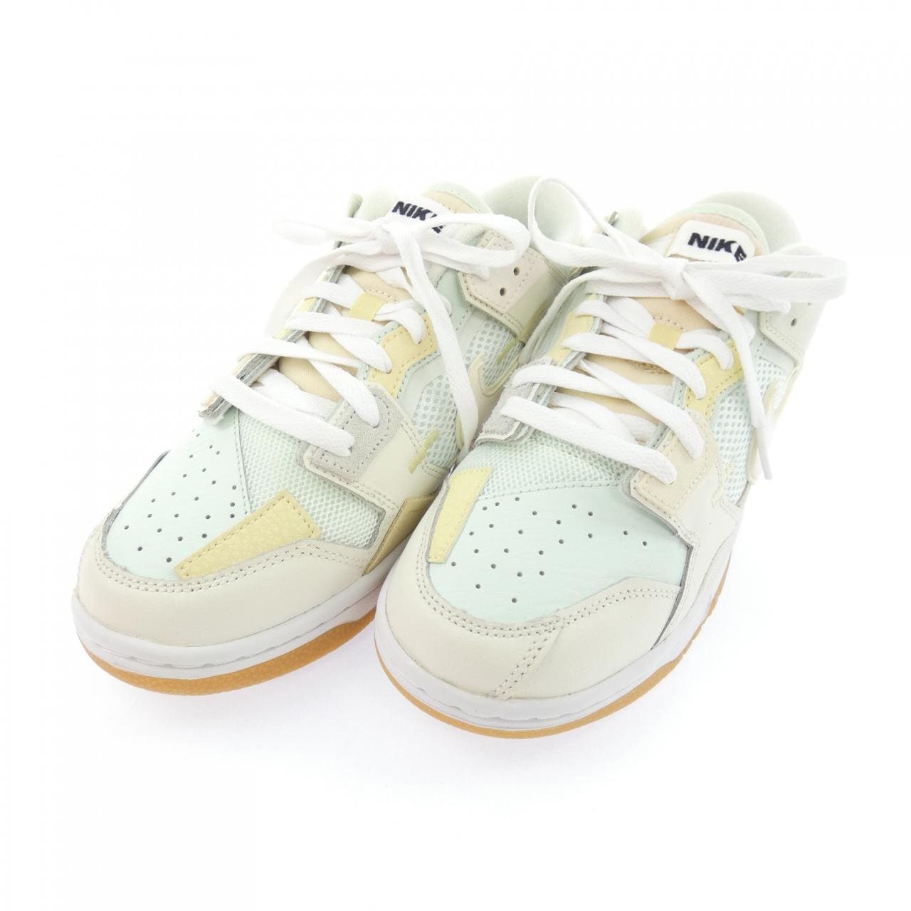 ナイキ NIKE DB0500-100 スニーカー