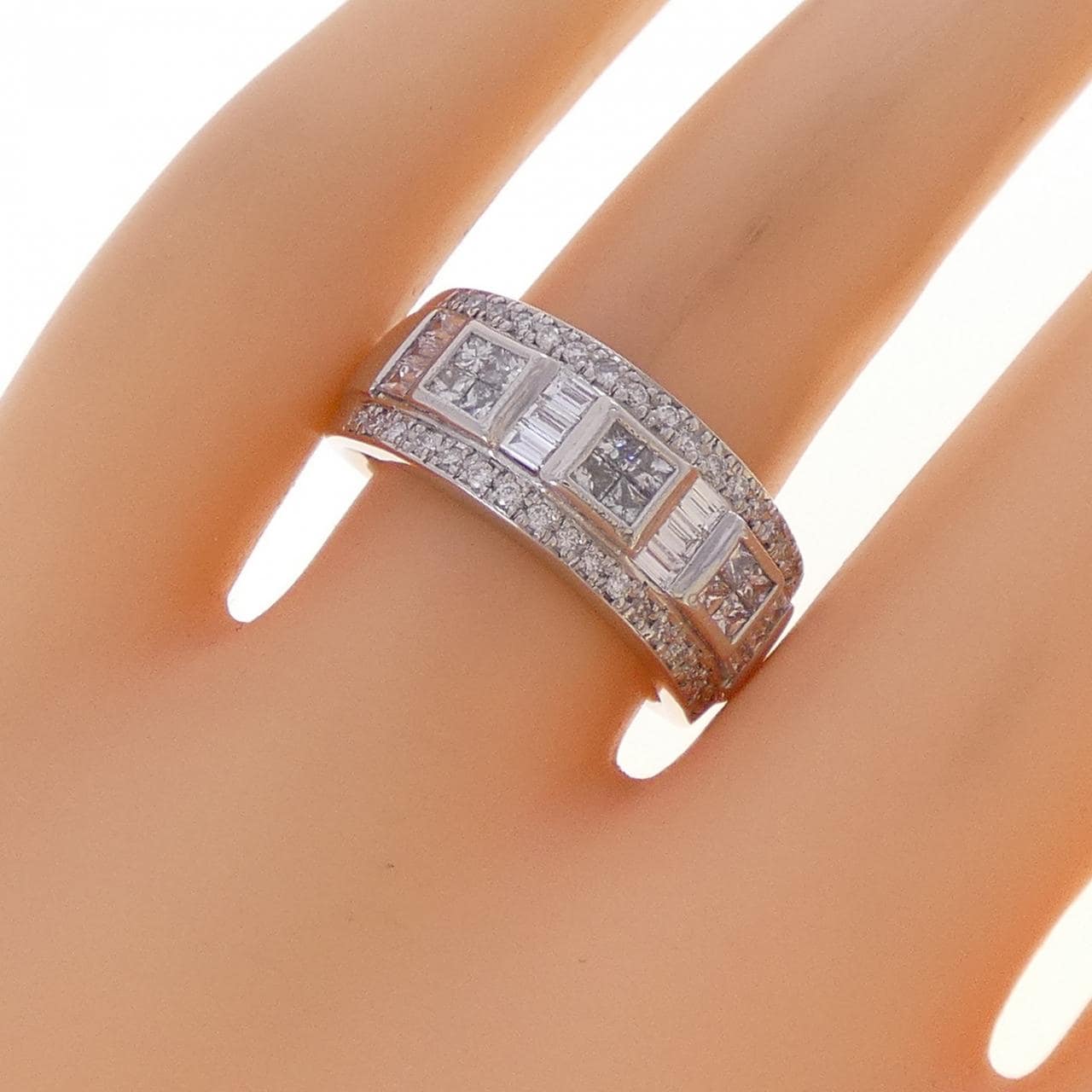 PT900 ダイヤモンド リング 1.00CT