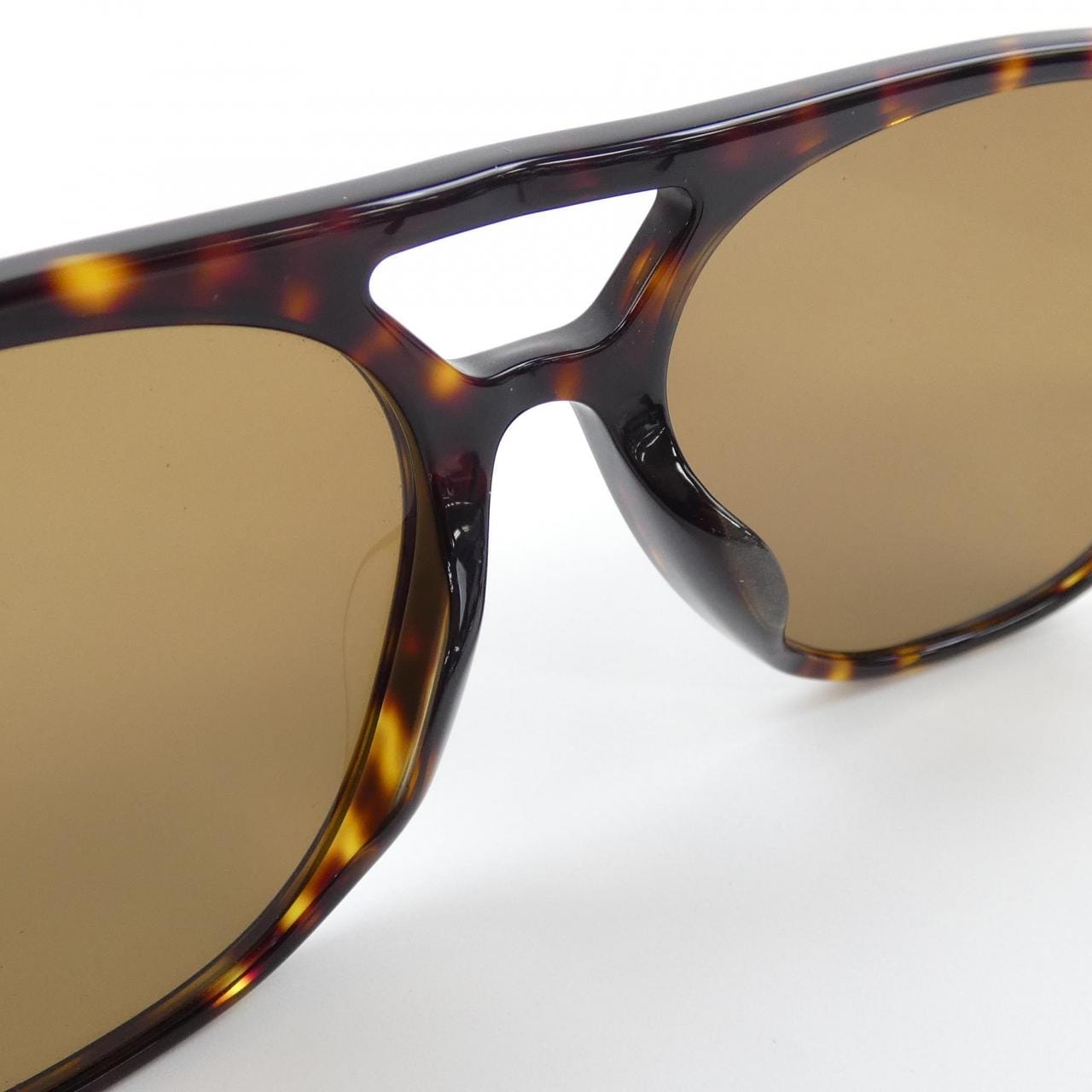 バーバリー BURBERRY 4302-F SUNGLASSES