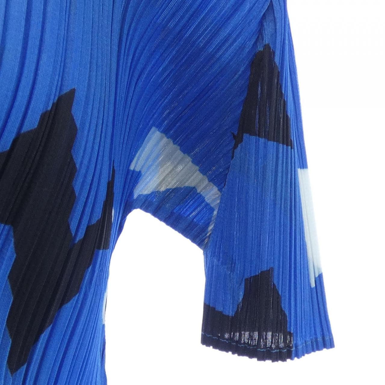 プリーツプリーズ PLEATS PLEASE PP41JT7227579052 トップス