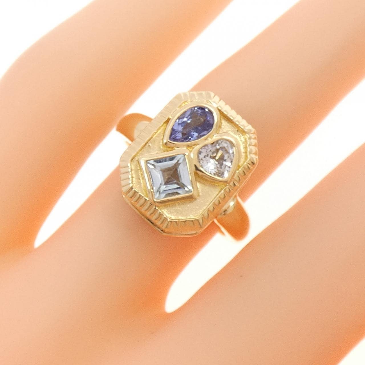 スタージュエリー カラーストーン リング