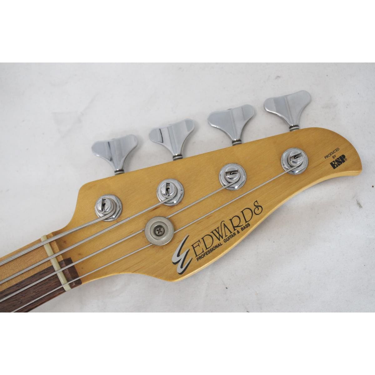 EDWARDS VISION BASS α