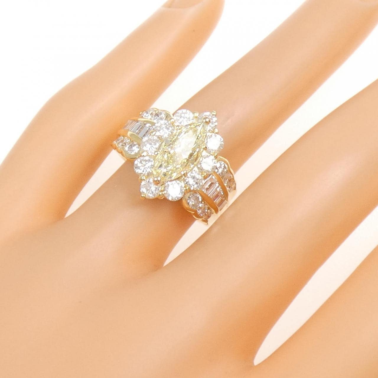 K18YG ダイヤモンド リング 1.622CT