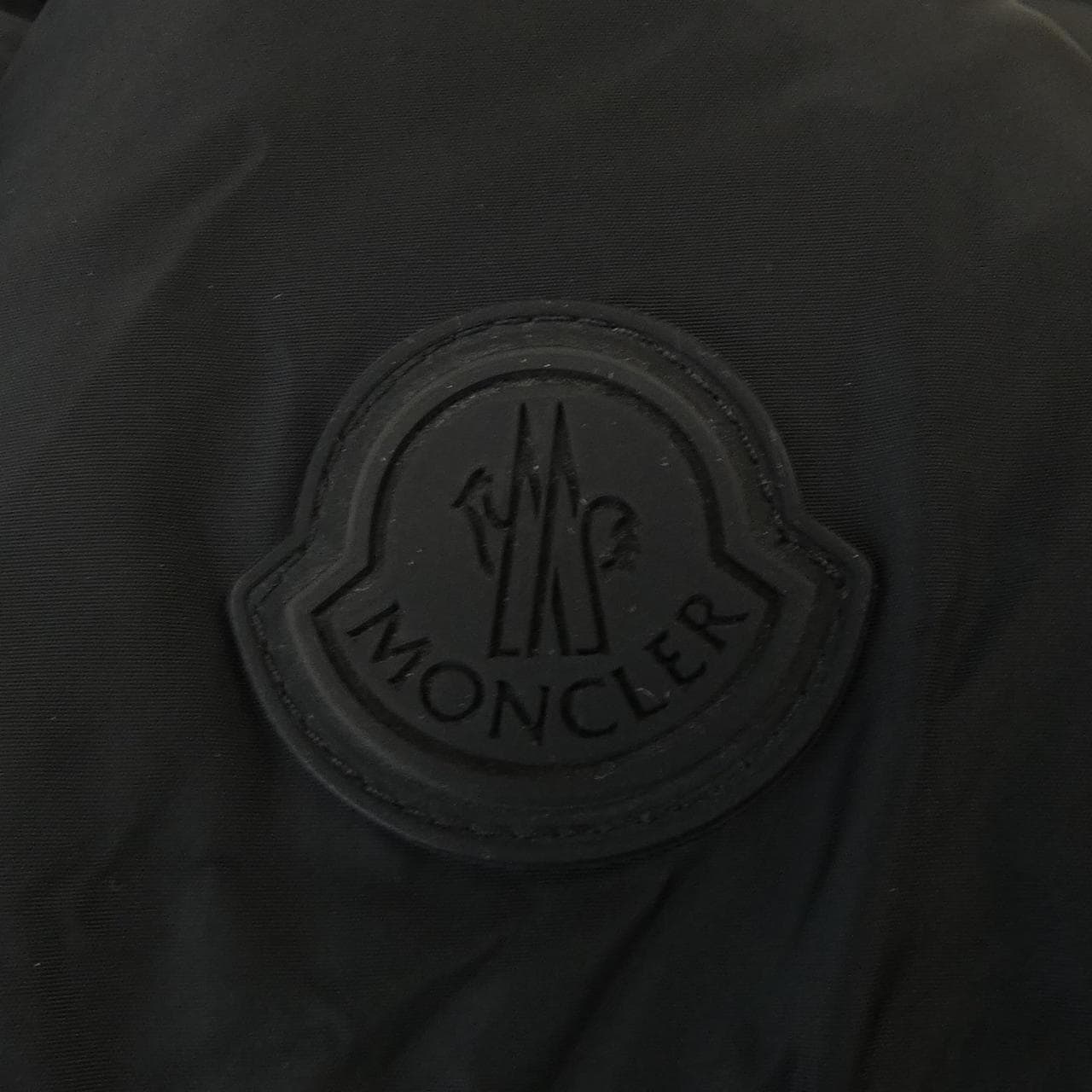 モンクレール MONCLER MONTCLA ダウンジャケット