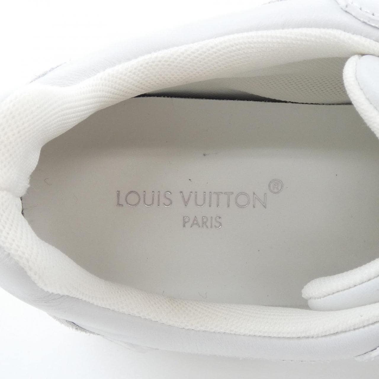 ルイヴィトン LOUIS VUITTON LVサークルパッチ LVラッシュライン スニーカー