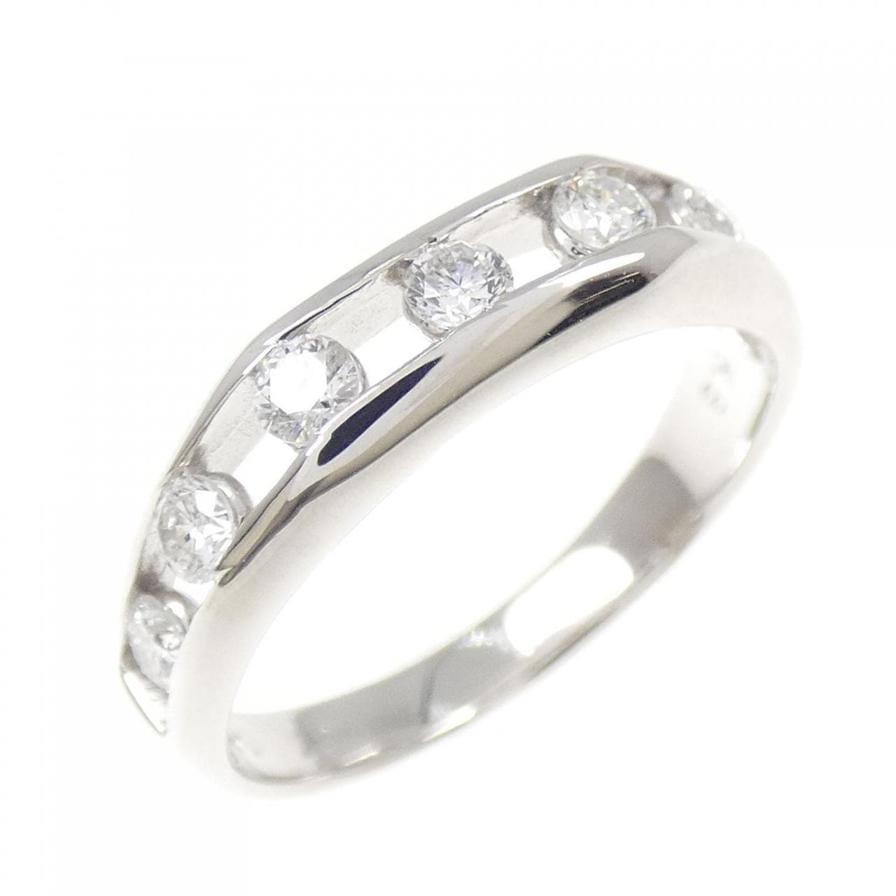 ヴァンドーム ダイヤモンド リング 0.37CT