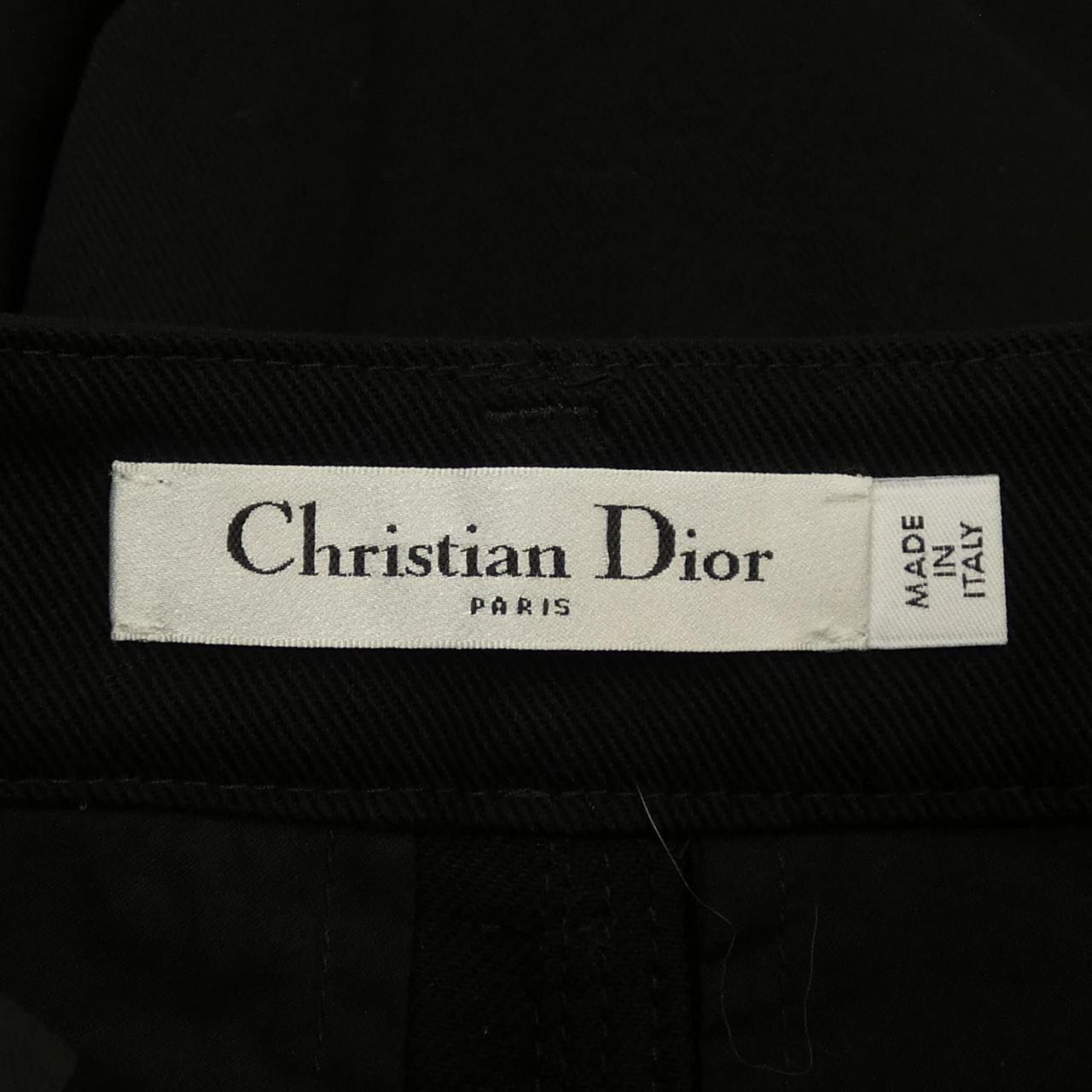 クリスチャンディオール CHRISTIAN DIOR 247P41A3339 ショートパンツ