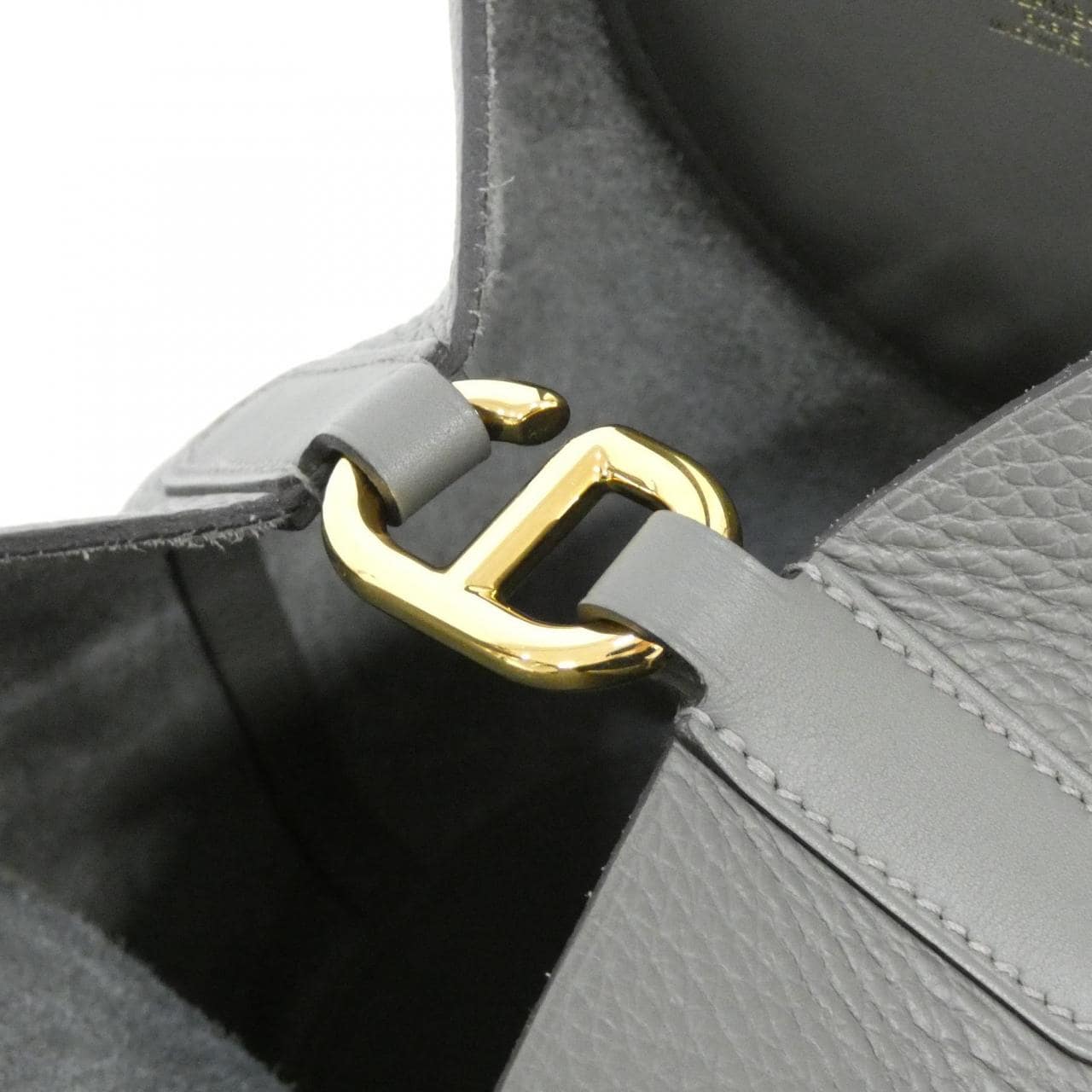 エルメス イン ザ ループ 18cm 084274CC バッグ