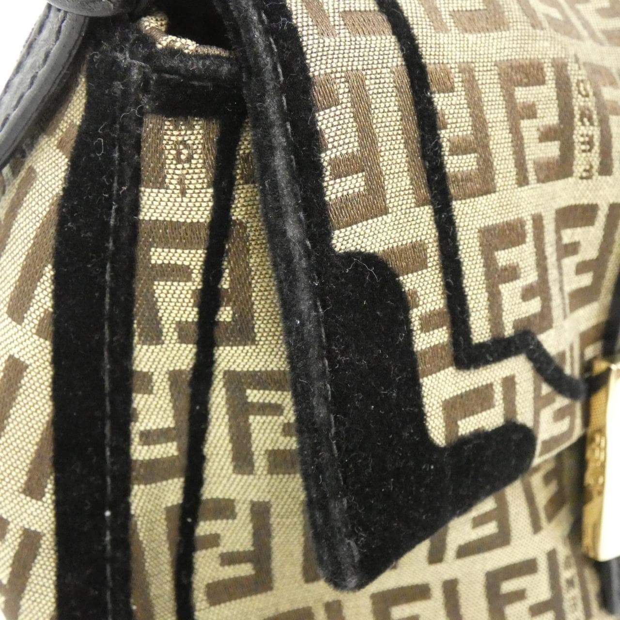 フェンディ ミニ マンマ 8BR180 VHQ ショルダーバッグ