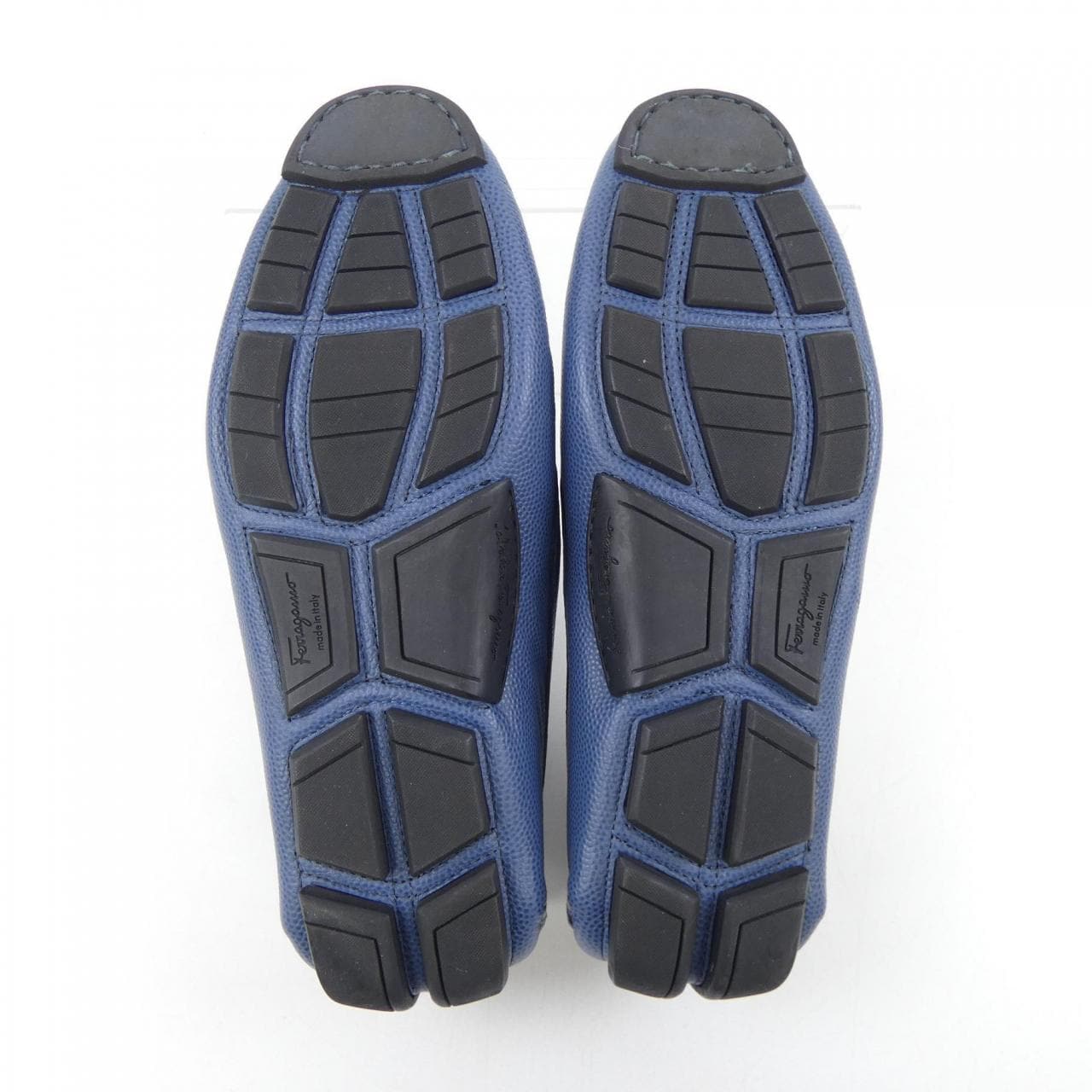 サルヴァトーレフェラガモ SALVATORE FERRAGAMO 26119 シューズ