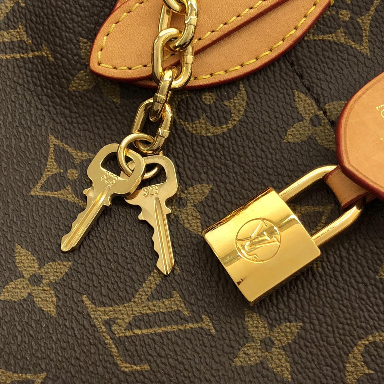 ルイヴィトン モノグラム キャリーオール MM M43623 バッグ