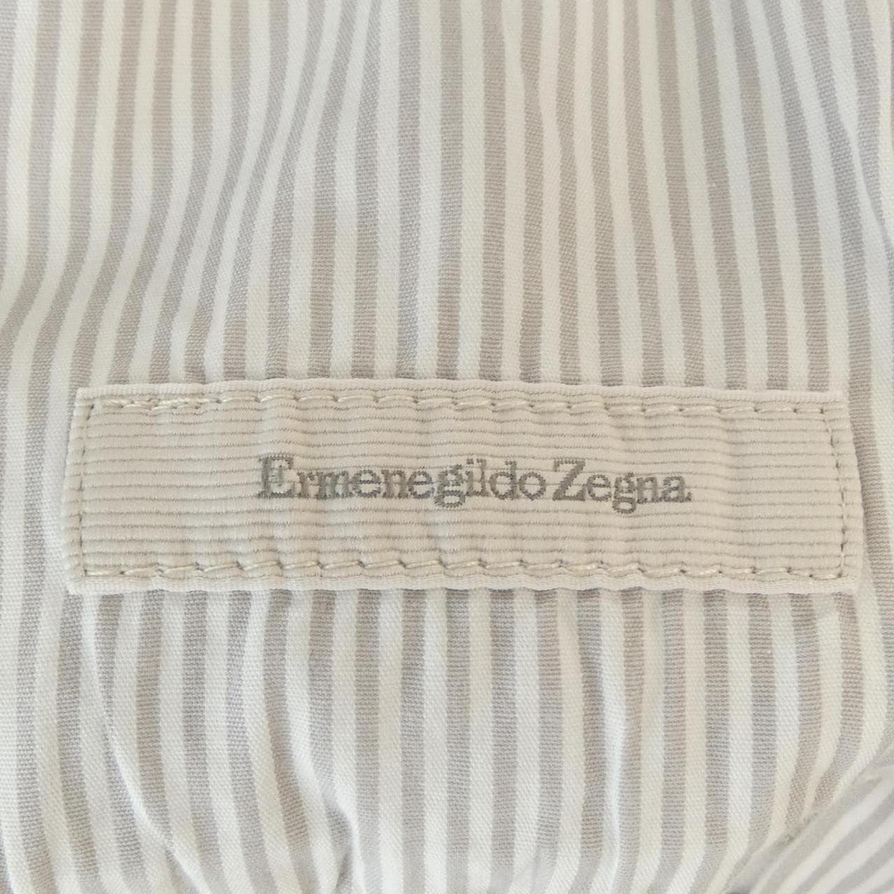 エルメネジルドゼニア Ermenegildo Zegna ジーンズ