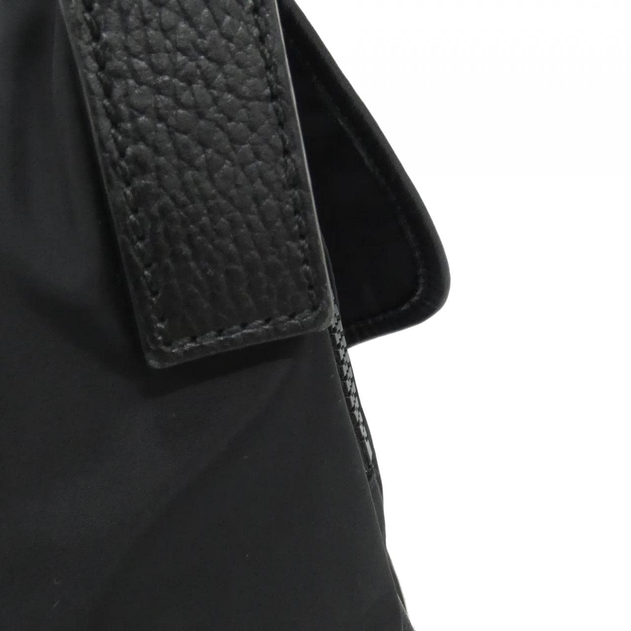 グッチ 510335 K28AN ショルダーバッグ