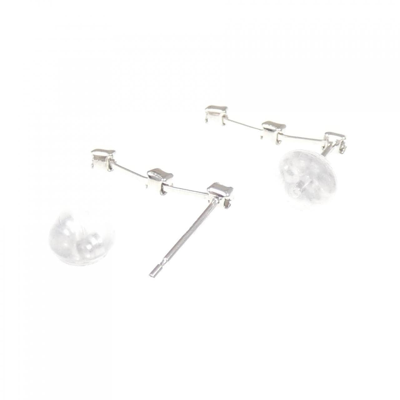 K18WG スリーストーン ダイヤモンド ピアス 0.08CT