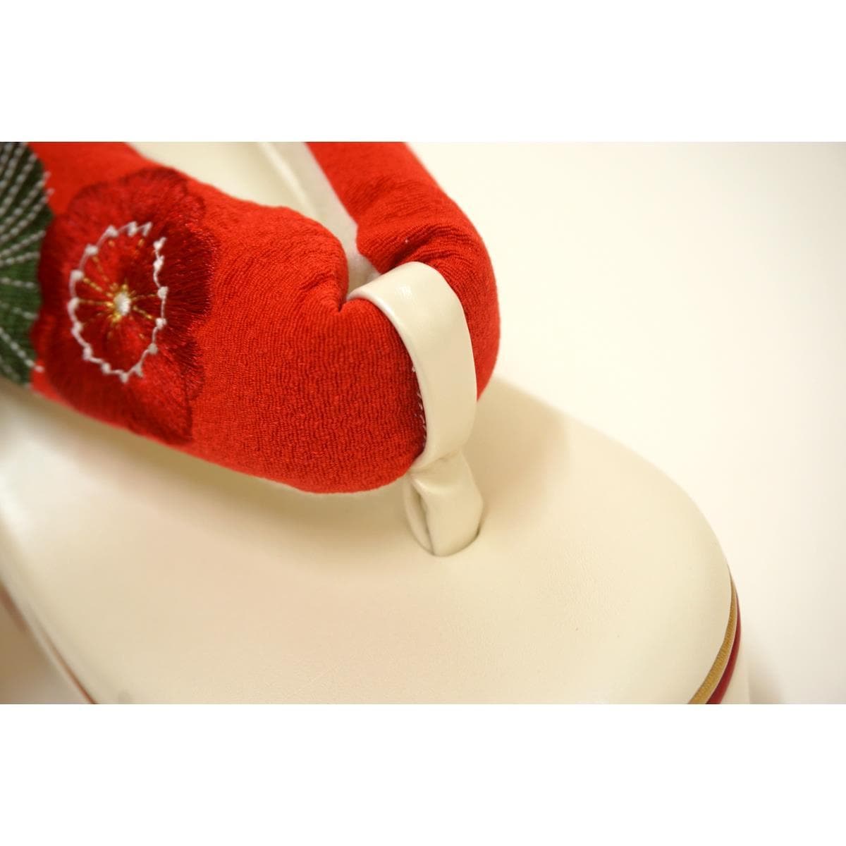 【新品】女草履　松竹梅　Ｆサイズ