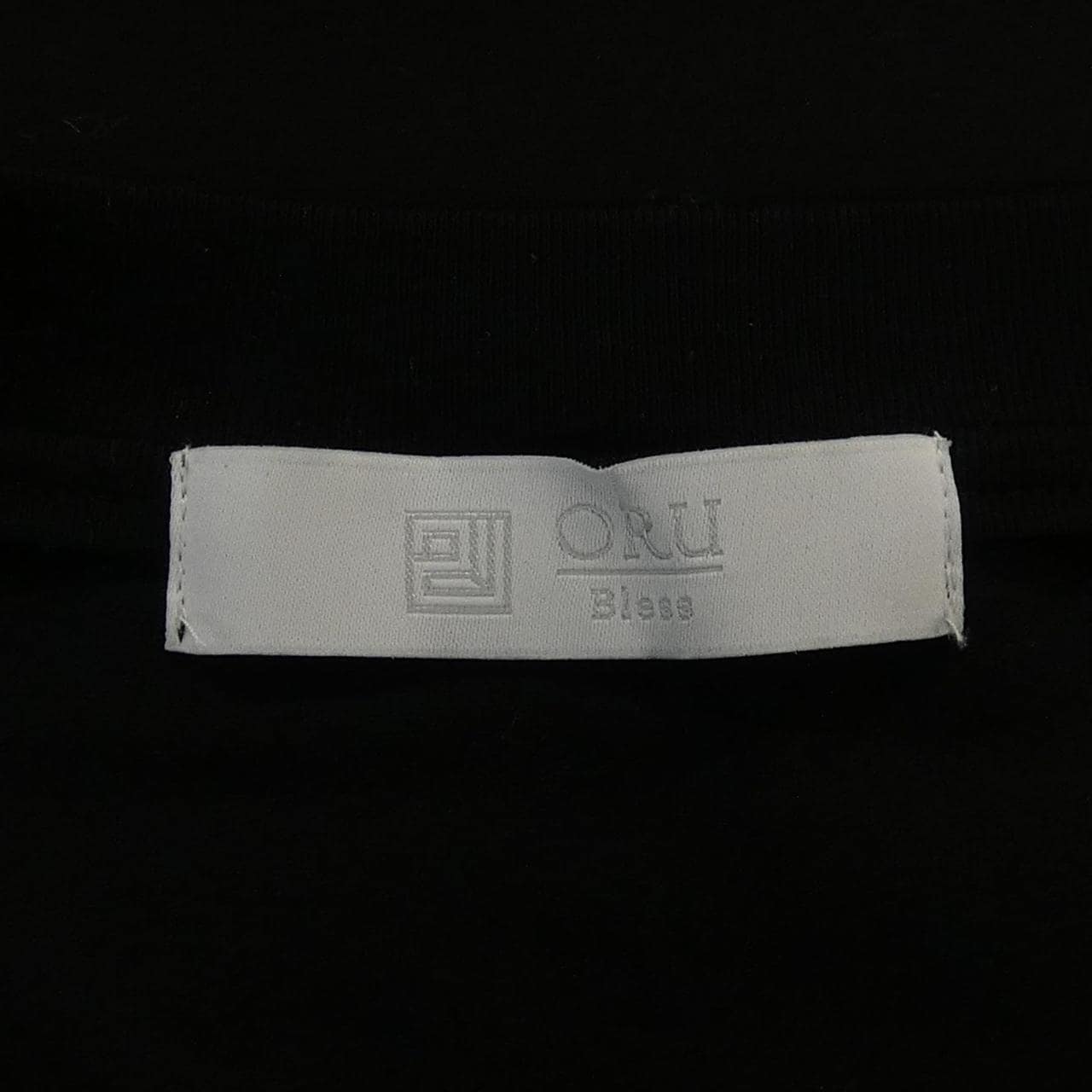 ORU BLESS Tシャツ