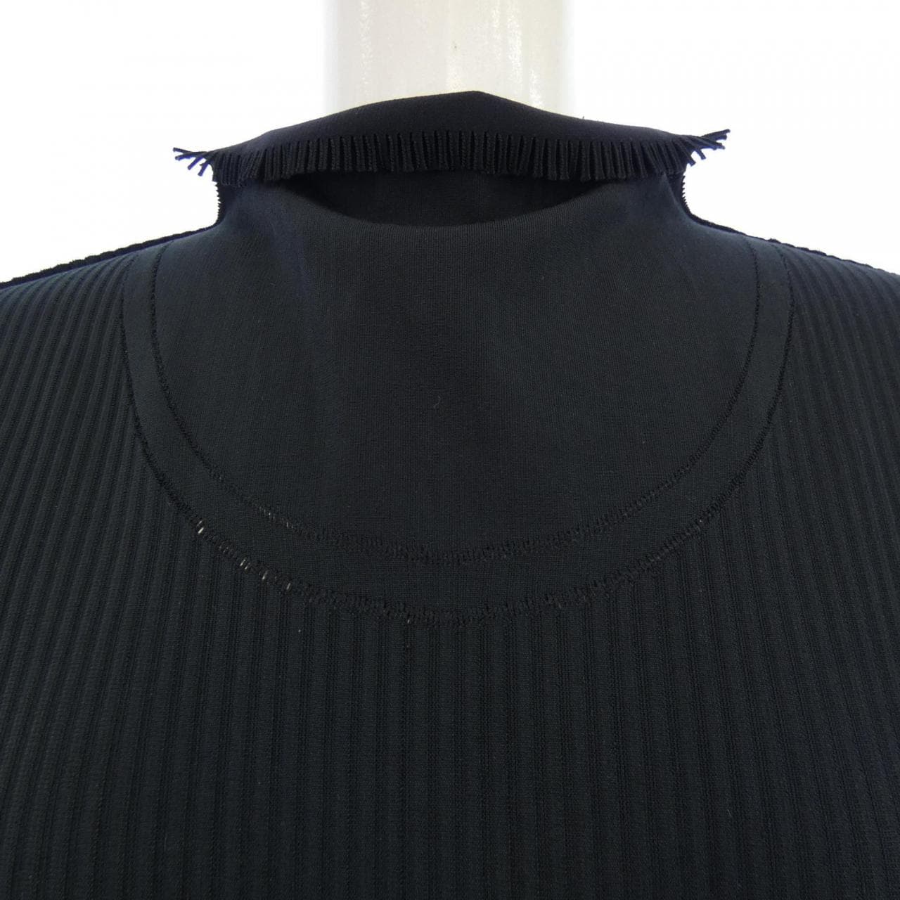 プリーツプリーズ PLEATS PLEASE PP42LK963 トップス