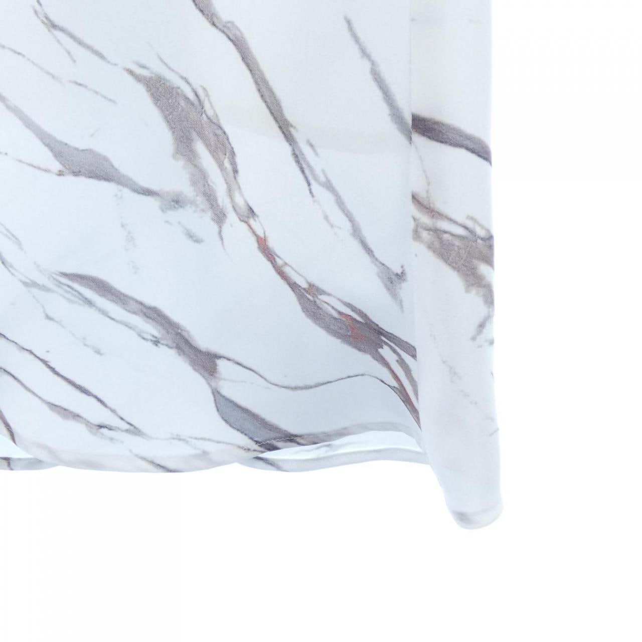 ウィムガゼット WHIM GAZETTE スカート