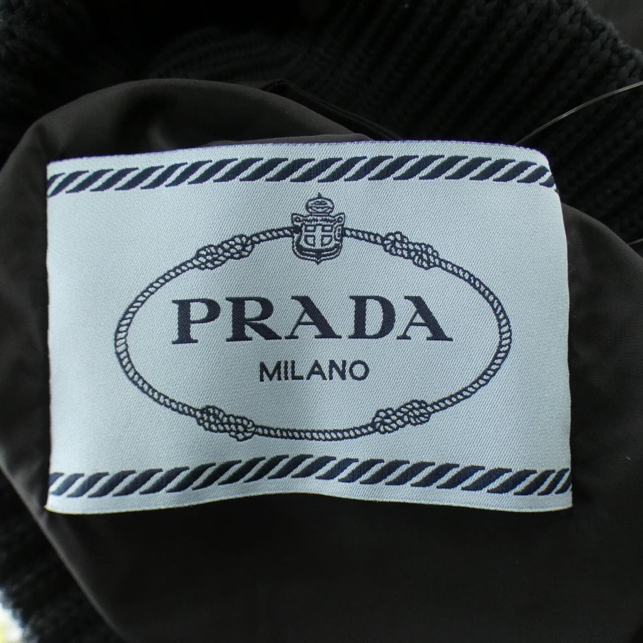 プラダ PRADA トライアングルロゴ 291531 S192 Q04 ダウンコート