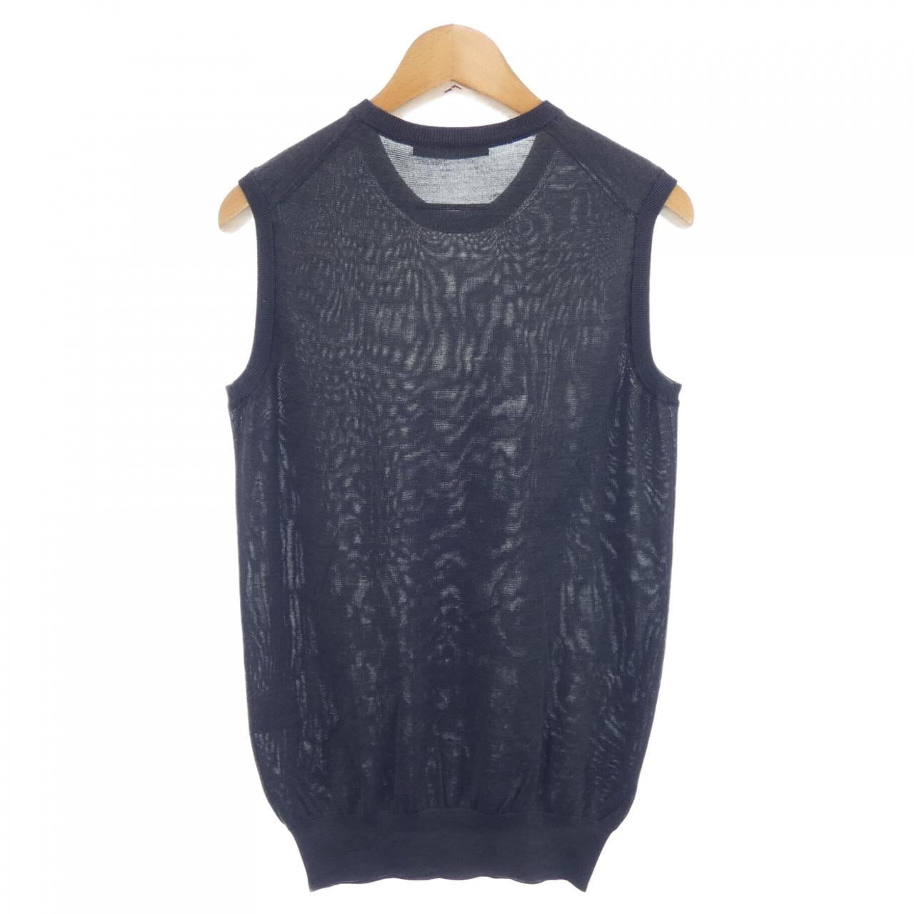 スローン SLOANE ベスト