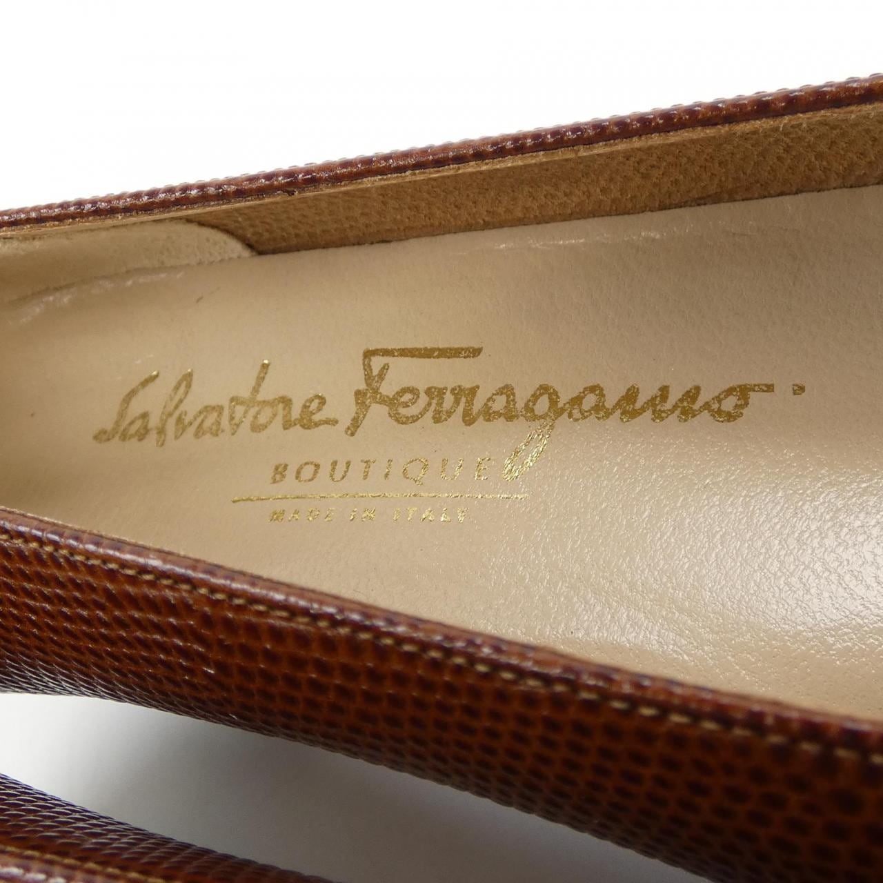 【ヴィンテージ】サルヴァトーレフェラガモ SALVATORE FERRAGAMO パンプス