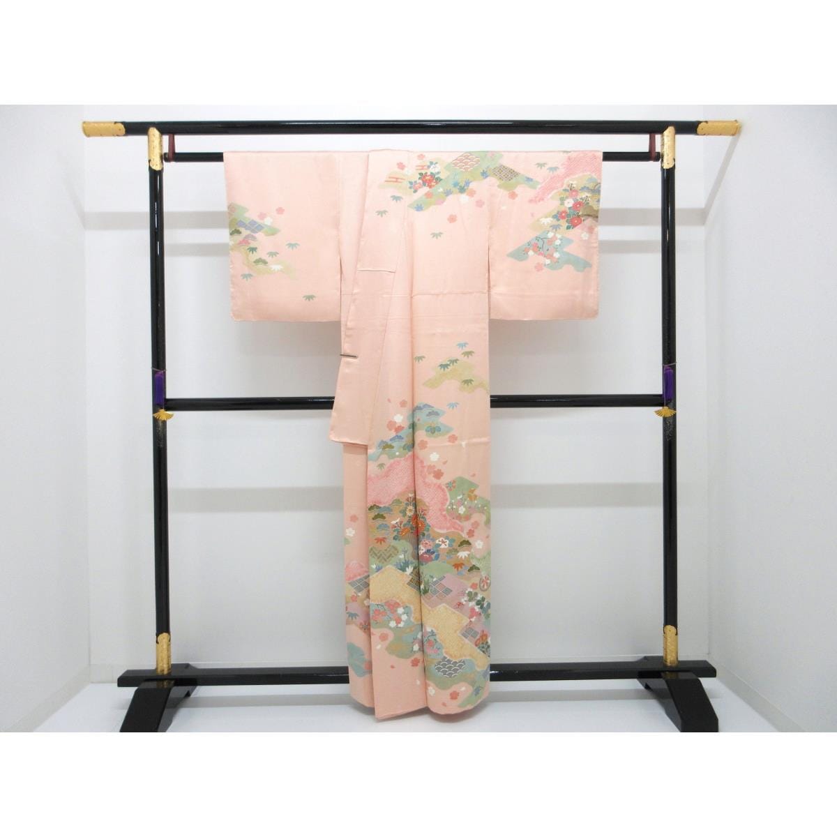 【未使用品】訪問着　友禅金彩加工　刺繍入り　Ｓサイズ