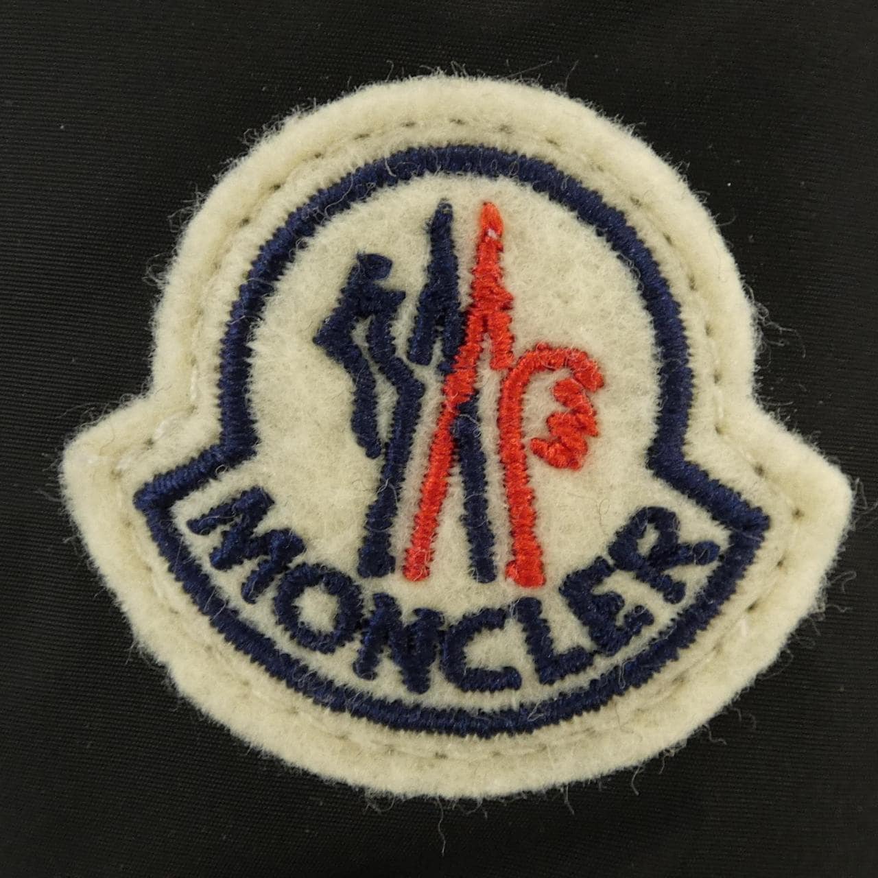 モンクレール MONCLER BETULONG ダウンコート