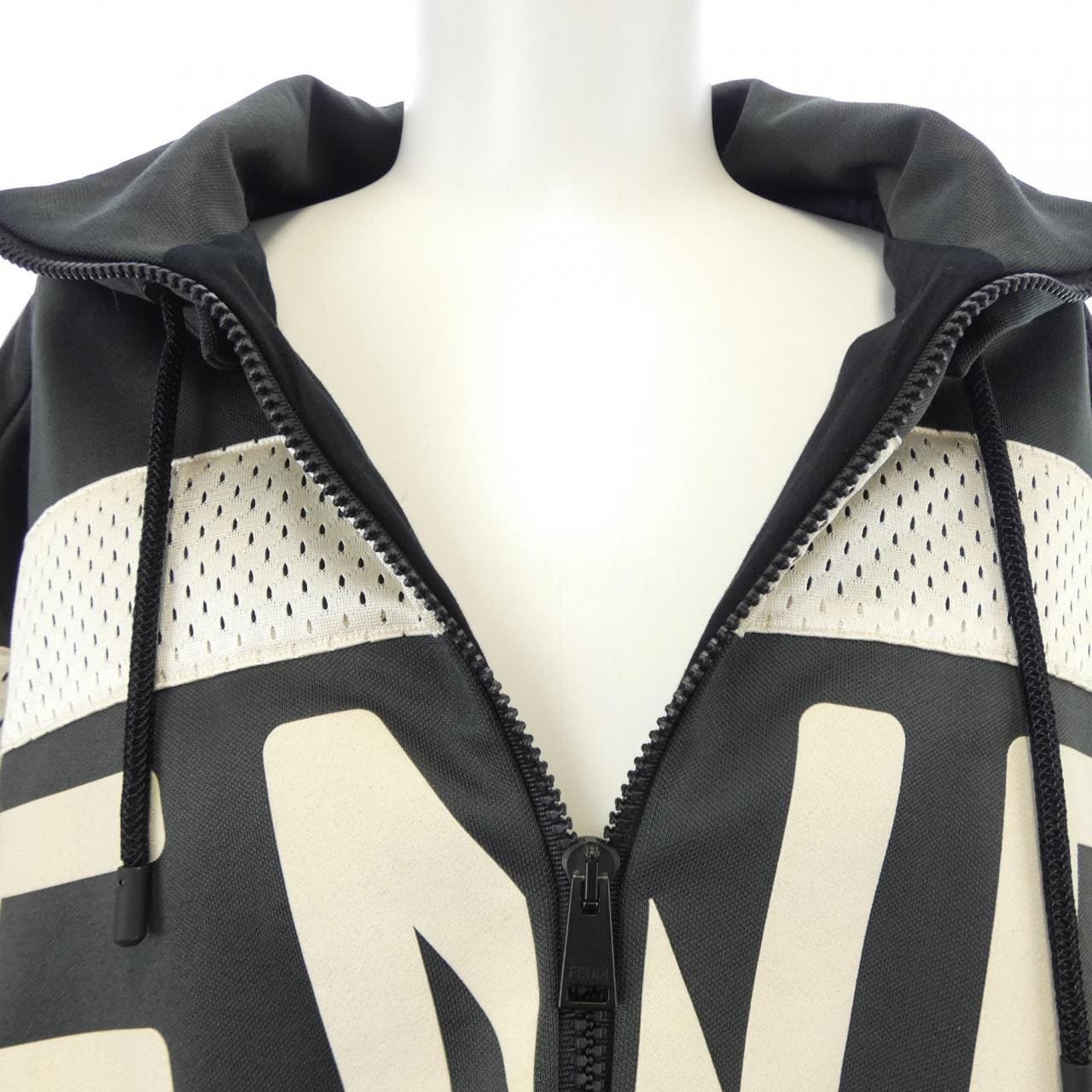 フェンディ FENDI FAF583 A524 ブルゾン