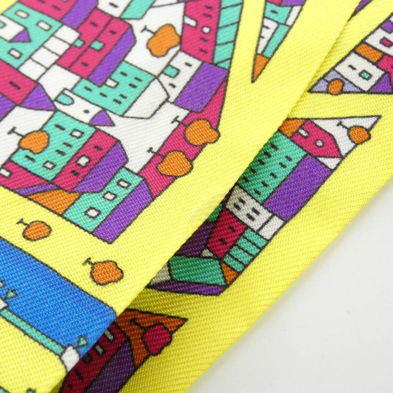 エルメス RIVE DROITE RIVE GAUCHE ツイリー 062868S スカーフ