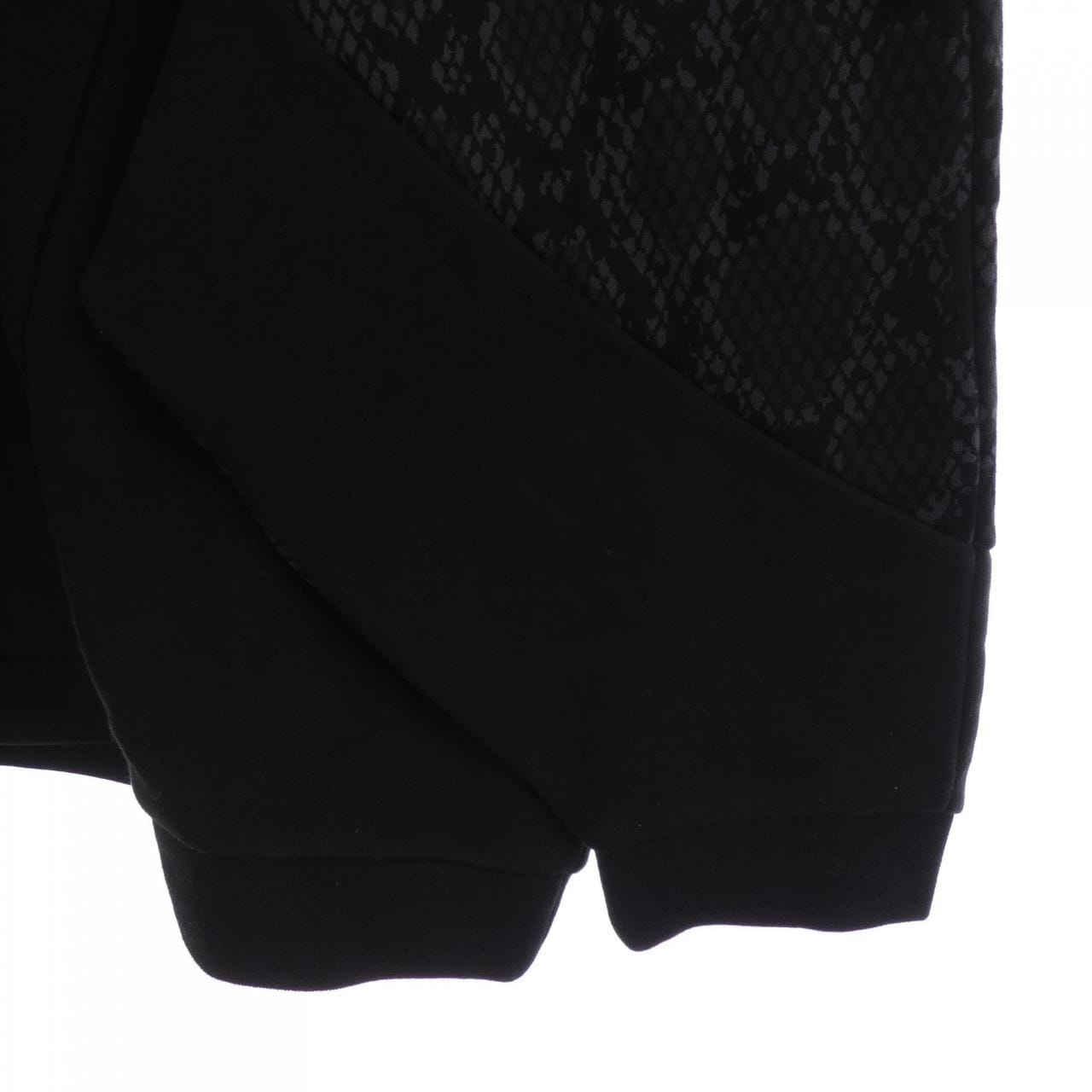 エアセッテ EA7 6RTM13 TJQTZ スウェット