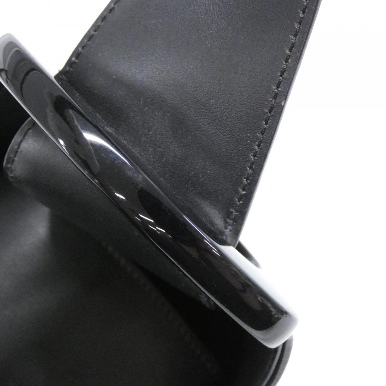 ルイヴィトン エピ ヴェルソー M52812 ショルダーバッグ