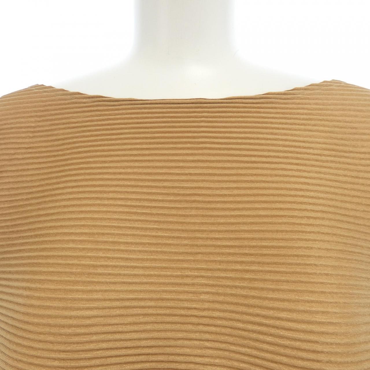 プリーツプリーズ PLEATS PLEASE トップス
