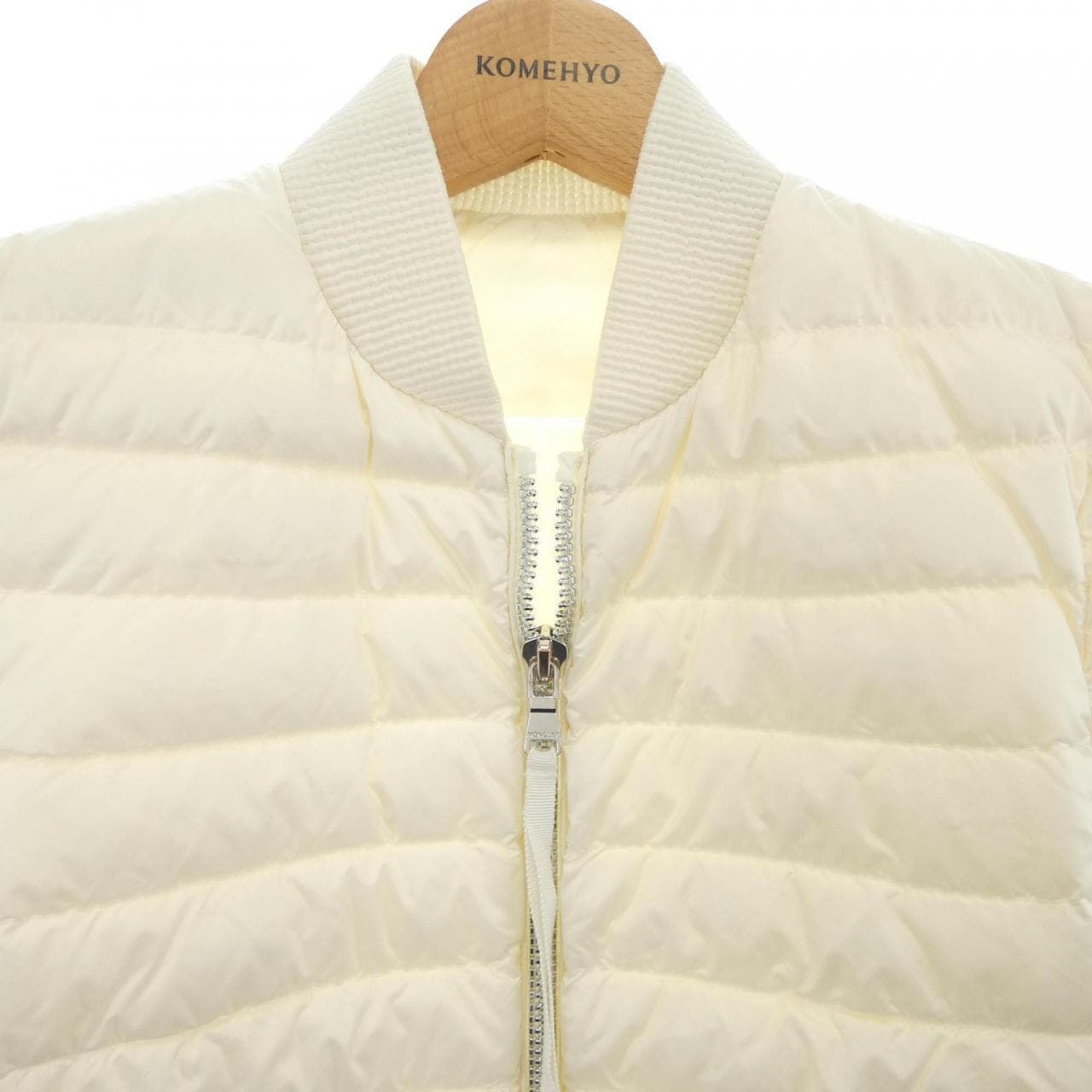 MONCLER BLENNIE down jacket