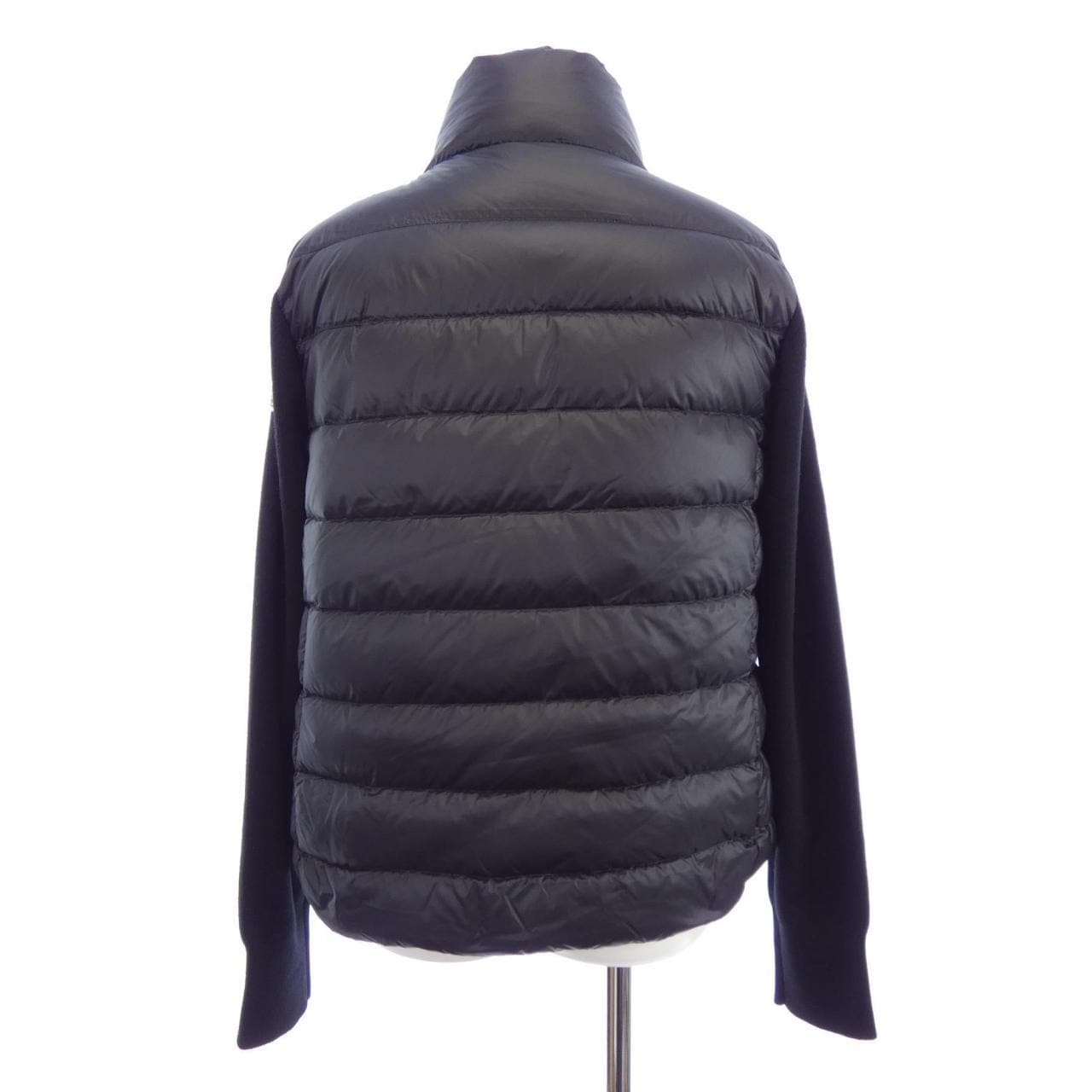モンクレール MONCLER 20939B00030 ダウンジャケット