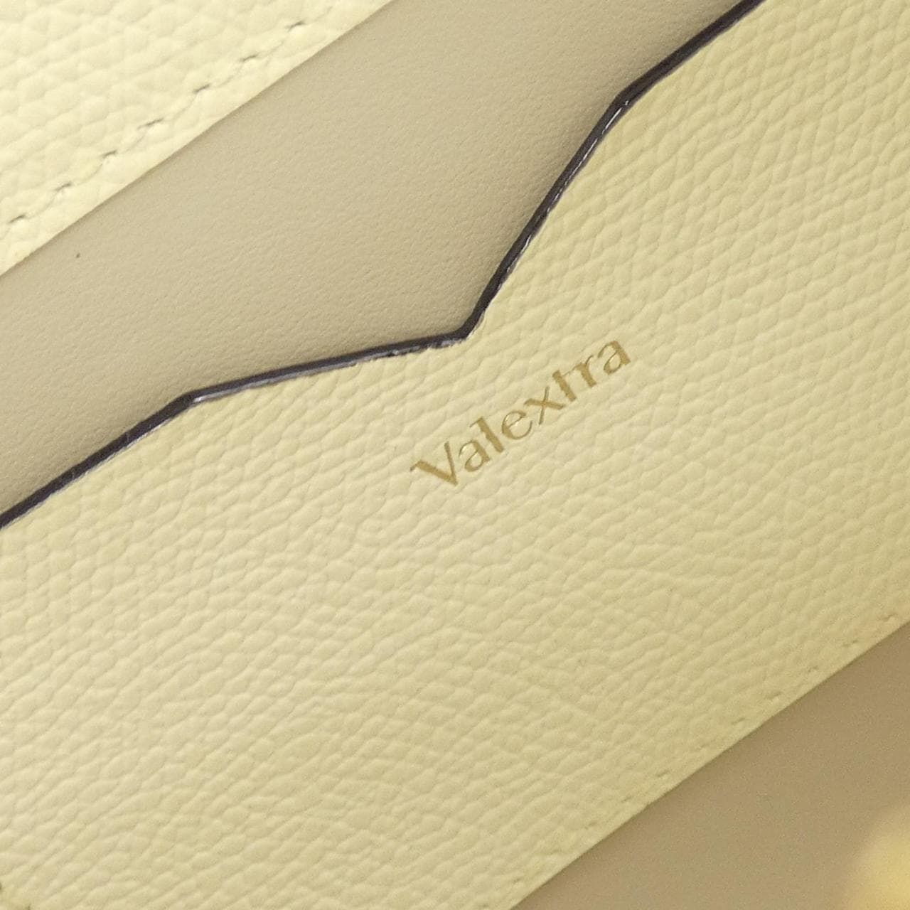 ヴァレクストラ VALEXTRA バビラ WBBB0030028LOC99 BAG