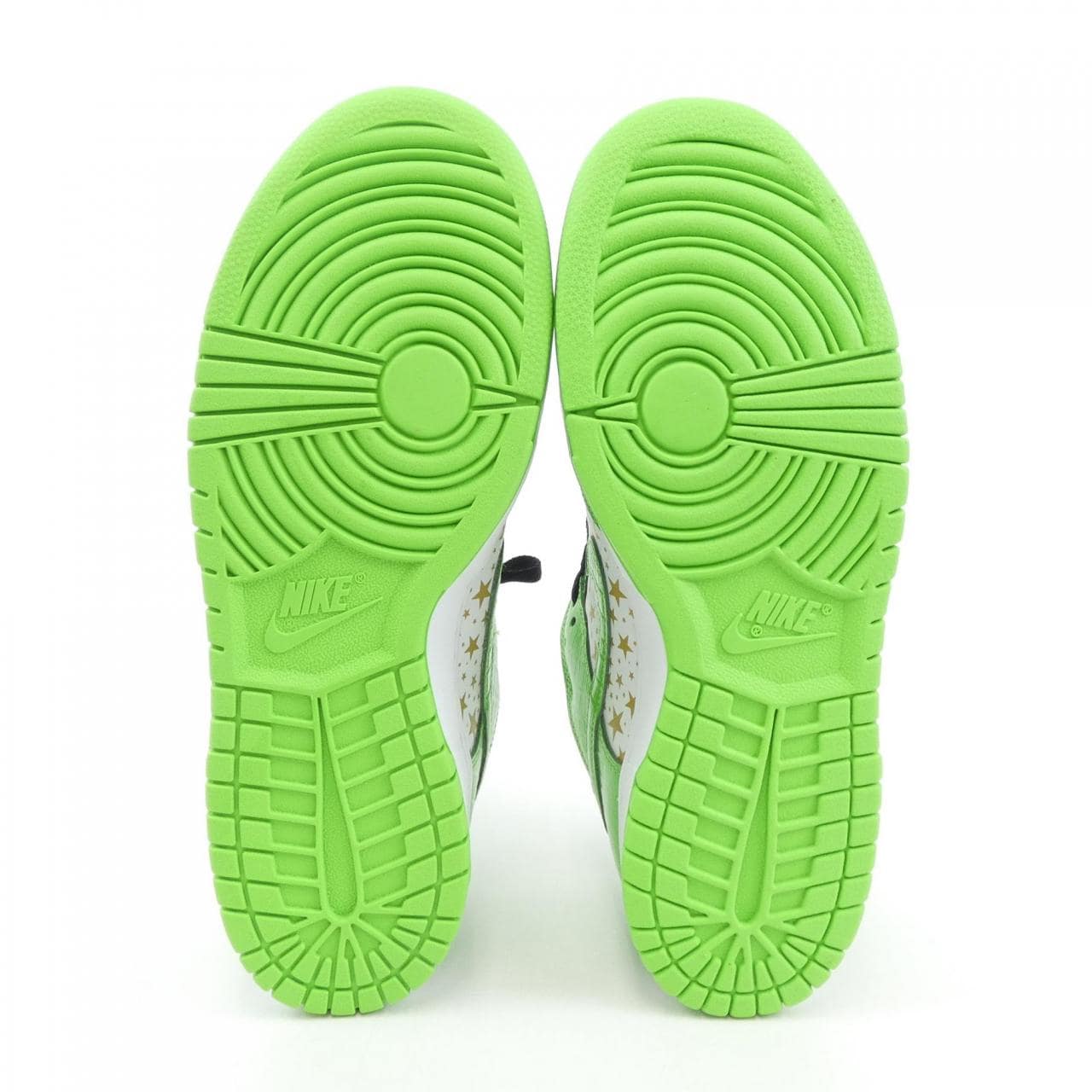 ナイキ NIKE スニーカー