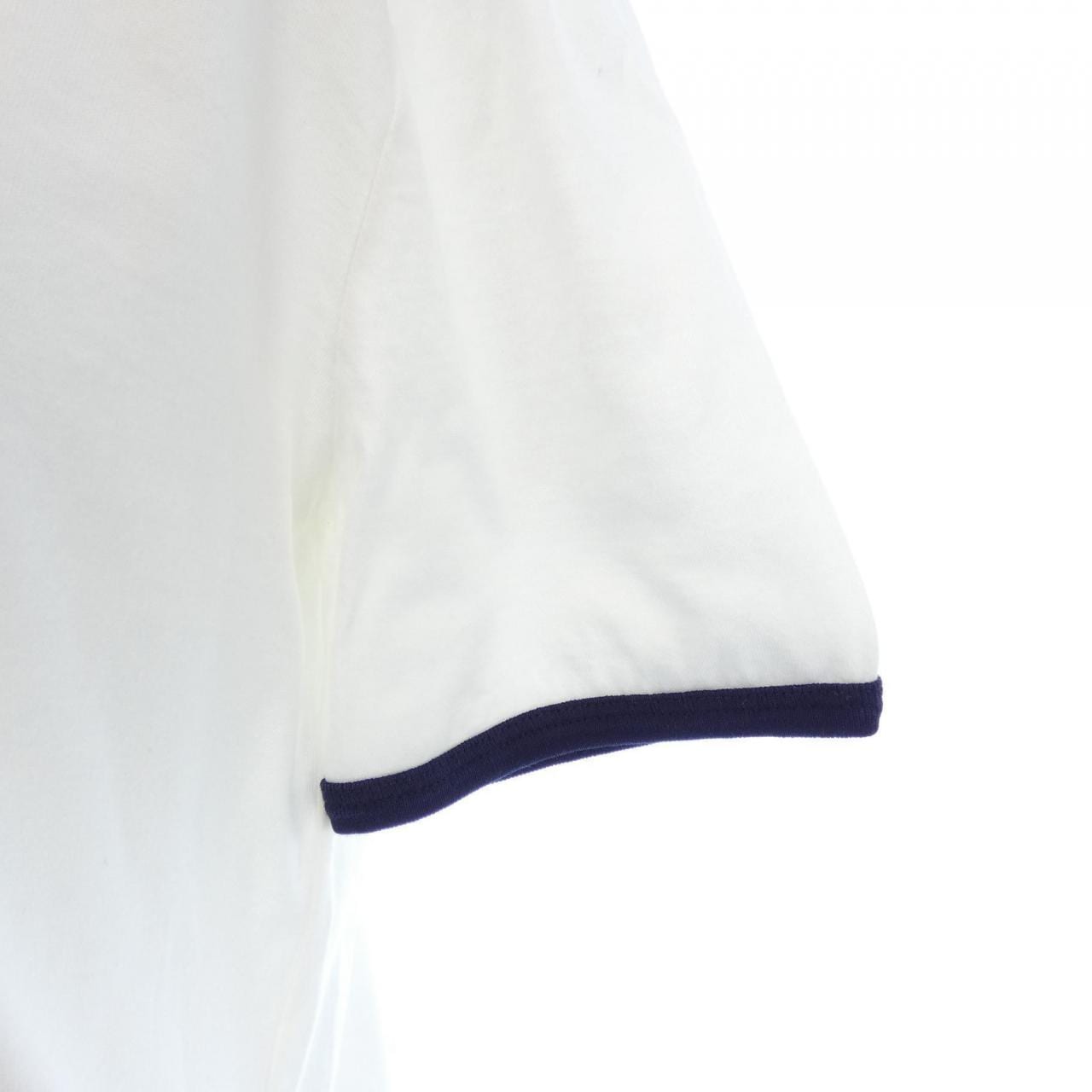 セリーヌ CELINE CELINE PARIS Tシャツ　トリオンフ TRIOMPHE 2X872671Q Tシャツ