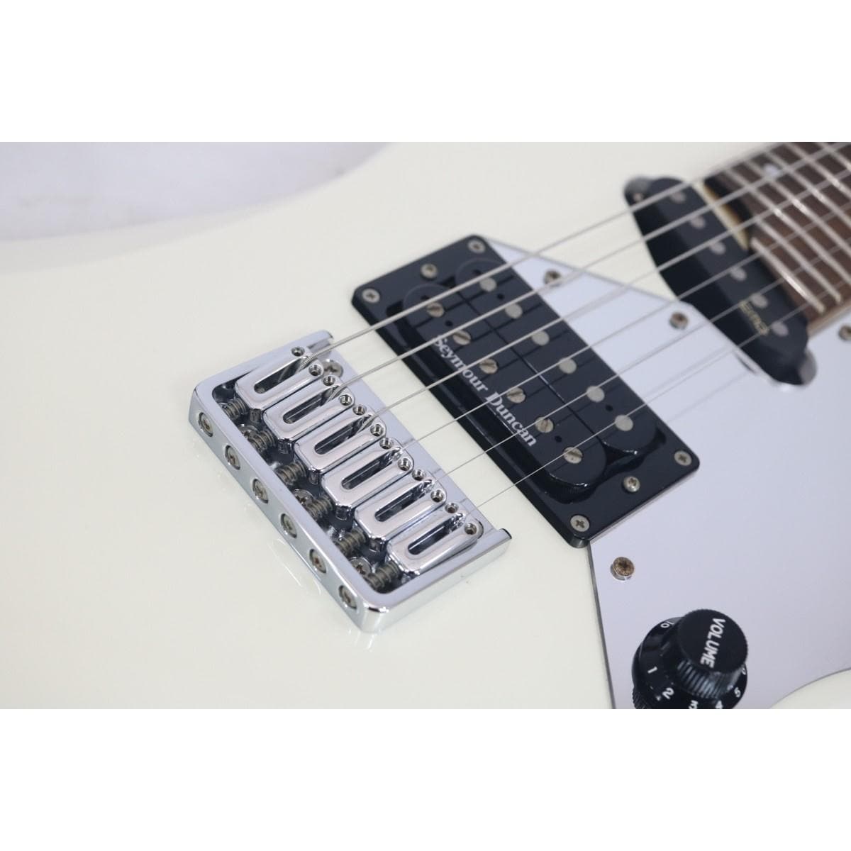 ＥＤＷＡＲＤＳ　　Ｅ－ＣＳ－ＲＥＢＥＬ　ＬＩＭＩＴＥＤ