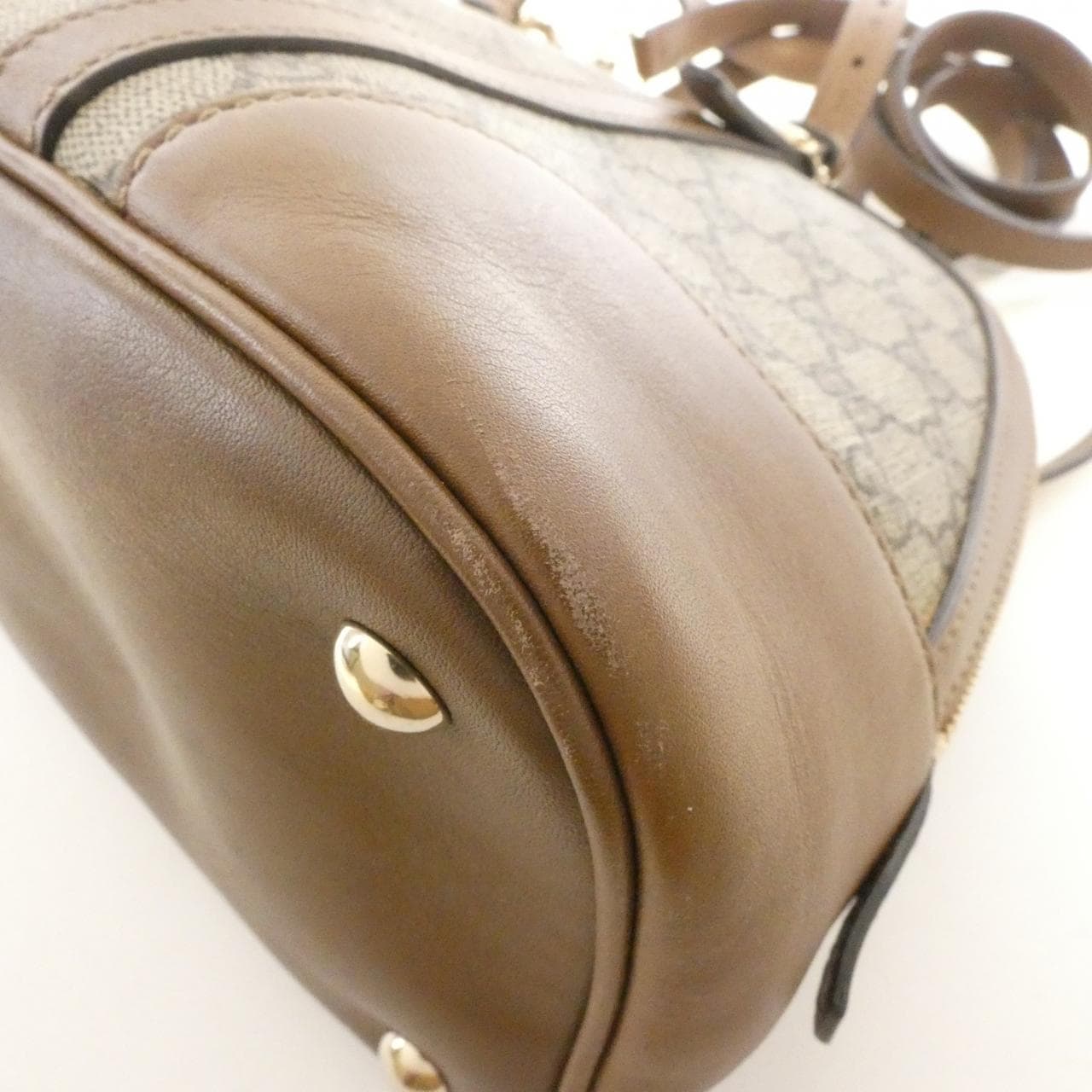 グッチ 309617 KGD6G バッグ