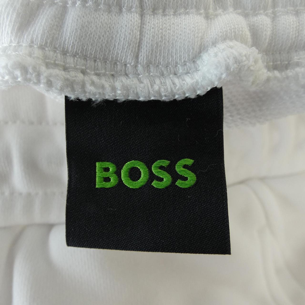 ボス BOSS J-00327893-9 ショートパンツ