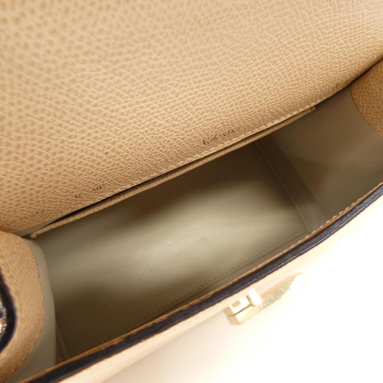 ヴァレクストラ VALEXTRA イジィデ ISIDE WBES0036028LOC99 BAG