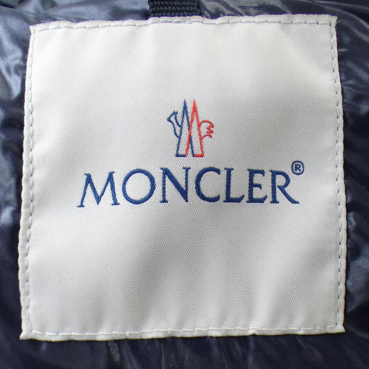 モンクレール MONCLER CAVELL ダウンジャケット